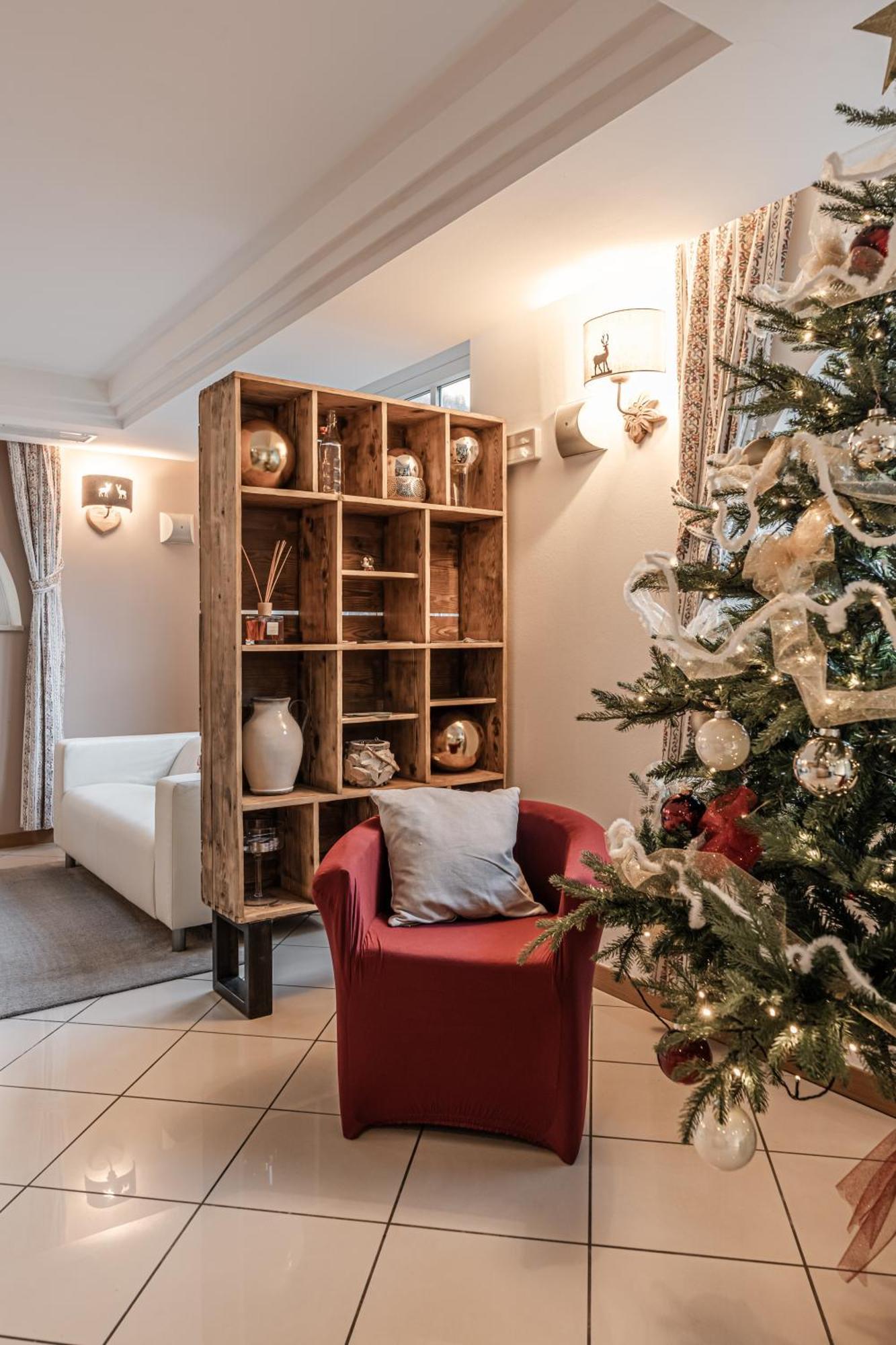 Hotel Garni Meledrio Dimaro Esterno foto